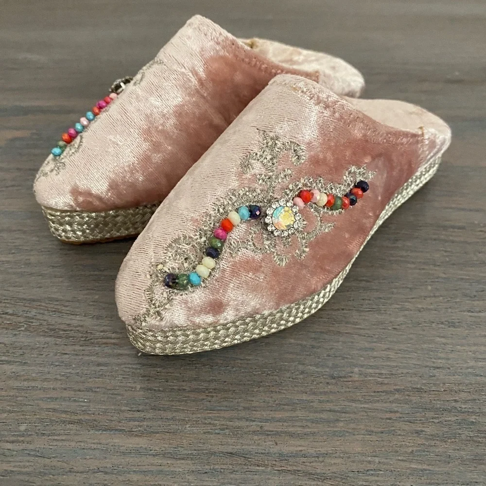 Baby girl moroccan babouch traditional shoes handmade beaded pink velvet leather